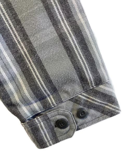 Patagonia（パタゴニア）Patagonia (パタゴニア) Reversible Flannel Jacket グレー×グリーン サイズ:SIZE XSの古着・服飾アイテム