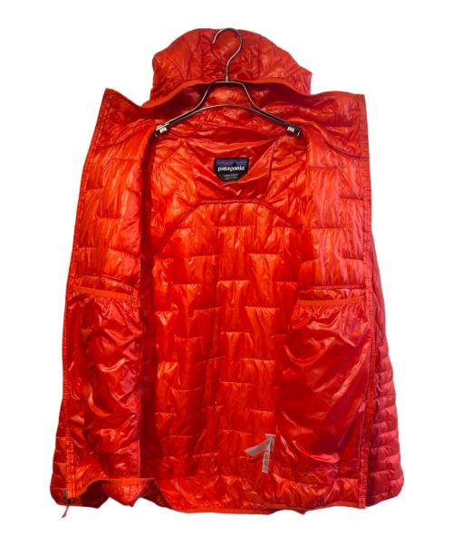 Patagonia（パタゴニア）Patagonia (パタゴニア) マイクロ・パフ・フーディー オレンジ サイズ:SIZE Lの古着・服飾アイテム