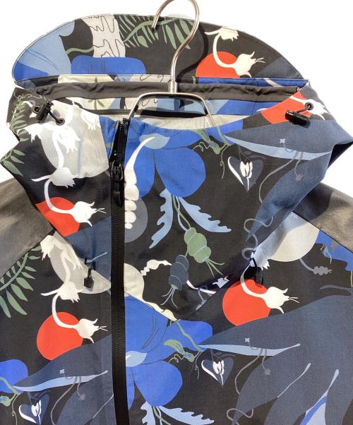 HAGLOFS（ホグロフス）HAGLOFS (ホグロフス) エッジ エボ カービッツ アノラック マルチカラー サイズ:SIZE Mの古着・服飾アイテム