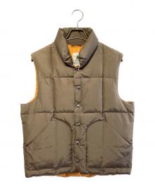 SIERRA DESIGNS（シエラデザインズ）の古着「ダウンベスト」｜ブラウン