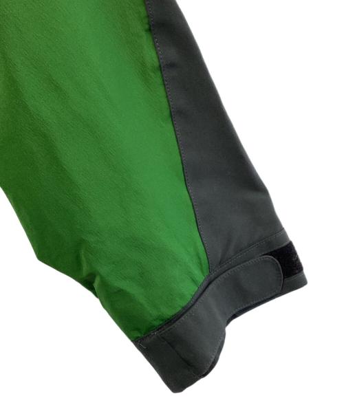 THE NORTH FACE（ザ ノース フェイス）THE NORTH FACE (ザ ノース フェイス) アウトドアウェア(ジャケット) グリーン×グレー サイズ:SIZE　Mの古着・服飾アイテム