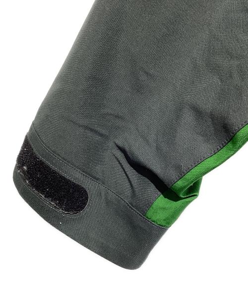 THE NORTH FACE（ザ ノース フェイス）THE NORTH FACE (ザ ノース フェイス) アウトドアウェア(ジャケット) グリーン×グレー サイズ:SIZE　Mの古着・服飾アイテム