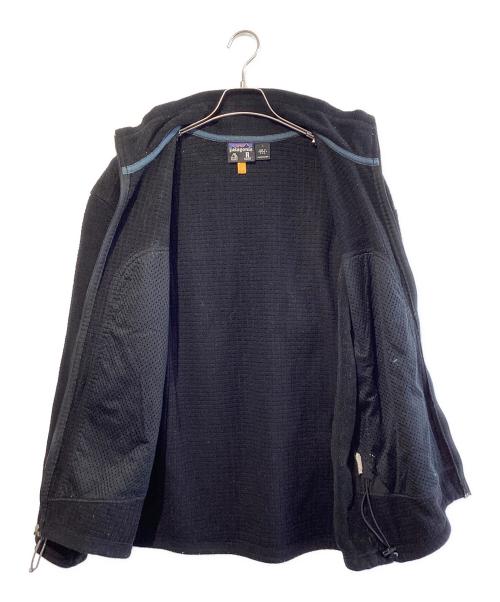 Patagonia（パタゴニア）Patagonia (パタゴニア) レギュレーターR3 ラディアントジャケット ブラック サイズ:SIZE Lの古着・服飾アイテム