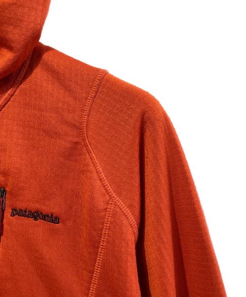 Patagonia（パタゴニア）Patagonia (パタゴニア) R1フーディー オレンジ サイズ:SIZE XLの古着・服飾アイテム