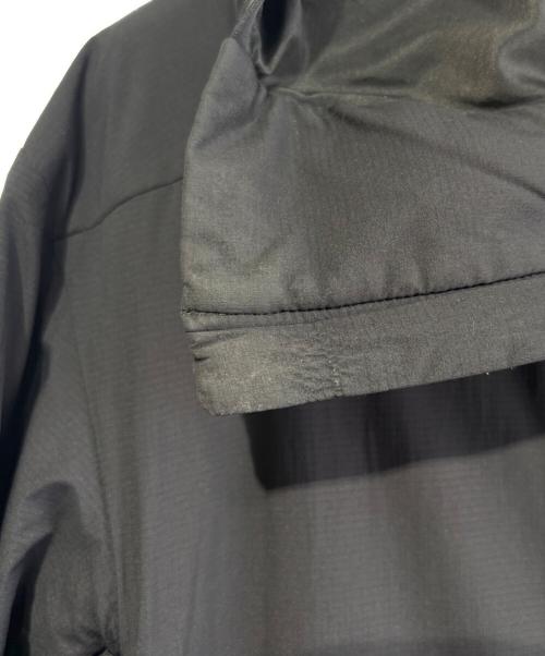 ARC'TERYX（アークテリクス）ARC'TERYX (アークテリクス) アトムLTフーディ ブラック サイズ:SIZE Sの古着・服飾アイテム
