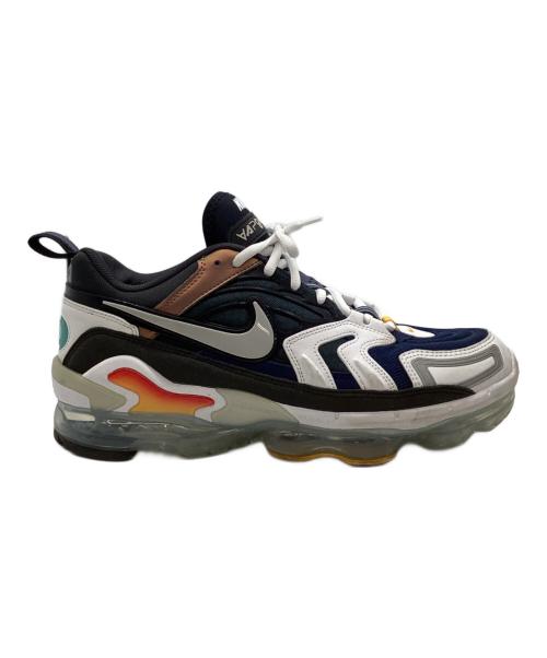 NIKE（ナイキ）NIKE (ナイキ) ローカットスニーカー ホワイト×ネイビー サイズ:SIZE 28.5cmの古着・服飾アイテム