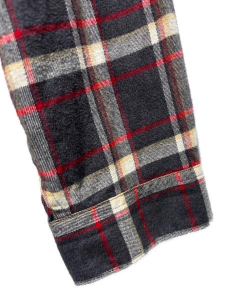 Patagonia（パタゴニア）Patagonia (パタゴニア) ロングスリーブライトウェイトフィヨルド・フランネルシャツ グレー×レッド サイズ:SIZE XLの古着・服飾アイテム