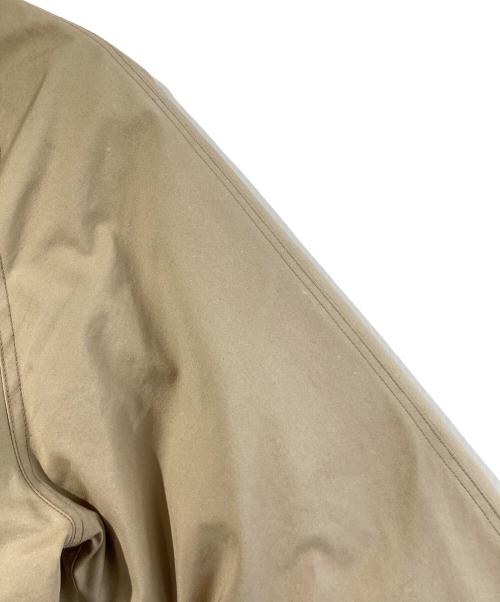 BROWN by 2-tacs（ブラウンバイツータックス）BROWN by 2-tacs (ブラウンバイツータックス) リバーシブルダウン ベージュ×オリーブ サイズ:SIZE Mの古着・服飾アイテム