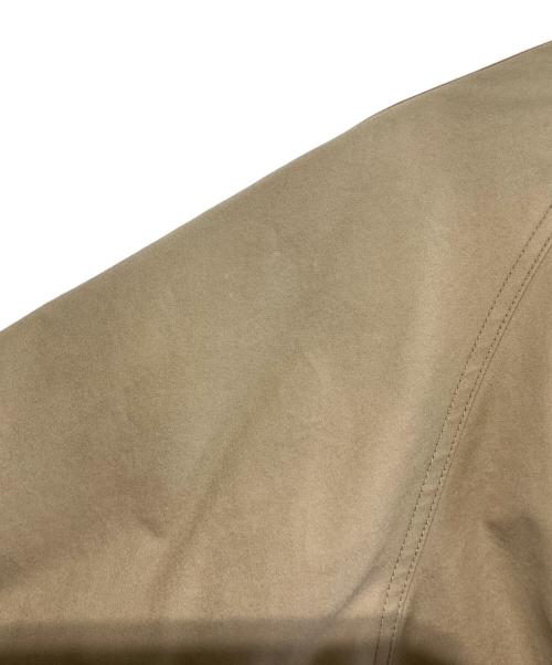 BROWN by 2-tacs（ブラウンバイツータックス）BROWN by 2-tacs (ブラウンバイツータックス) リバーシブルダウン ベージュ×オリーブ サイズ:SIZE Mの古着・服飾アイテム