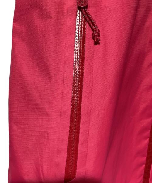 Berghaus（バーグハウス）Berghaus (バーグハウス) RAINSUIT SHELL JKT AF ショッキングピンク サイズ:SIZE Sの古着・服飾アイテム