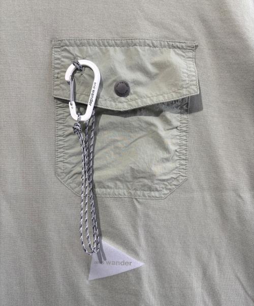 and wander（アンドワンダー）and wander (アンドワンダー) pocket T グリーン サイズ:Sサイズの古着・服飾アイテム