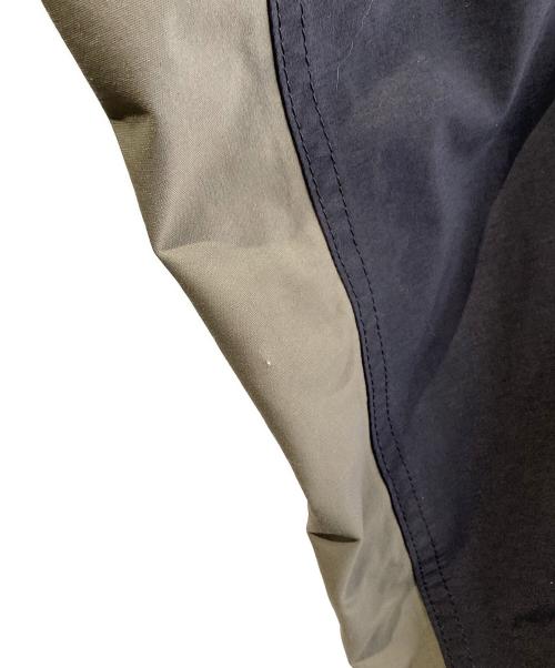 THE NORTH FACE（ザ ノース フェイス）THE NORTH FACE (ザ ノース フェイス) マウンテンライトジャケット ブラック×グリーン サイズ:SIZE Lの古着・服飾アイテム