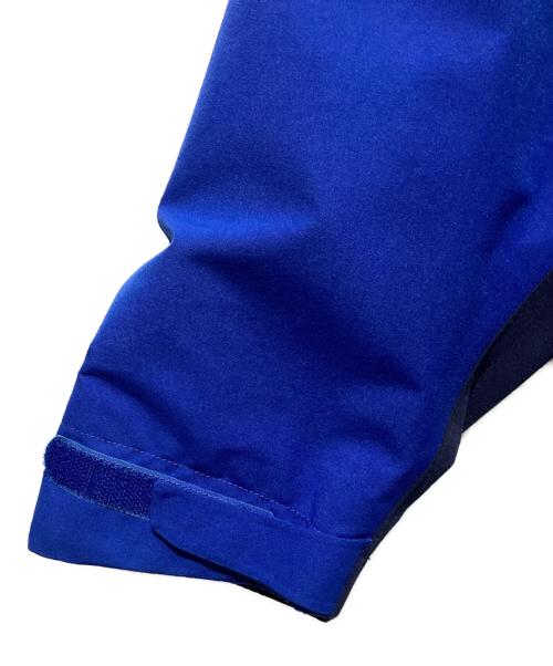 MARMOT（マーモット）MARMOT (マーモット) ゴアテックスハードシェルジャケット ブルー×ネイビー サイズ:SIZE Mの古着・服飾アイテム