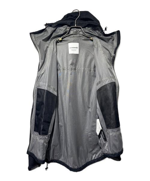 and wander（アンドワンダー）and wander (アンドワンダー) 3L UL rain jacket ブラック サイズ:SIZE Sの古着・服飾アイテム