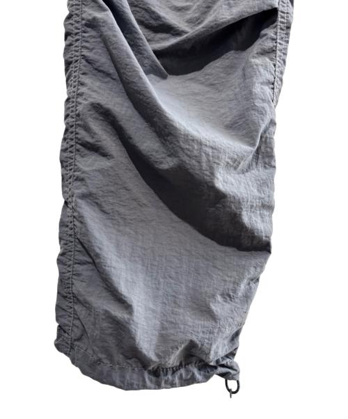 and wander（アンドワンダー）and wander (アンドワンダー) Ny Taffeta hiker 2way Pants グレー サイズ:SIZE Lの古着・服飾アイテム