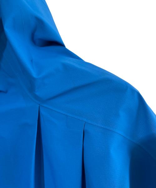 HOKA（ホカ）HOKA (ホカ) スカイブリーズ ゴアテックス ジャケット スカイブルー サイズ:SIZE Mの古着・服飾アイテム