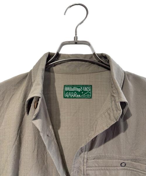 BROWN by 2-tacs（ブラウンバイツータックス）BROWN by 2-tacs (ブラウンバイツータックス) OUTER SHIRTS カーキ サイズ:SIZE Sの古着・服飾アイテム