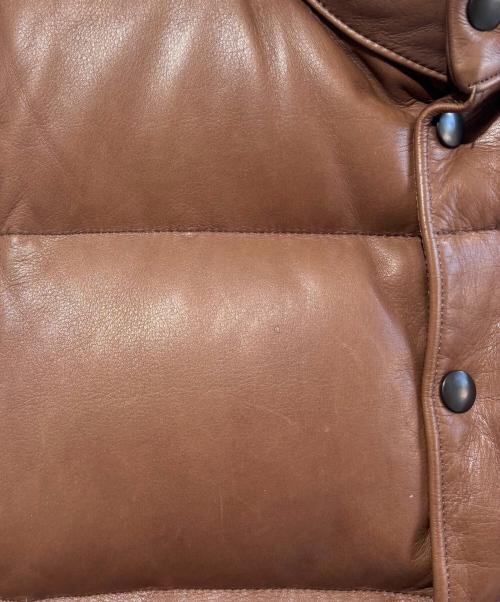 BROWN by 2-tacs（ブラウンバイツータックス）BROWN by 2-tacs (ブラウンバイツータックス) レザーダウンベスト ブラウン サイズ:SIZE Mの古着・服飾アイテム