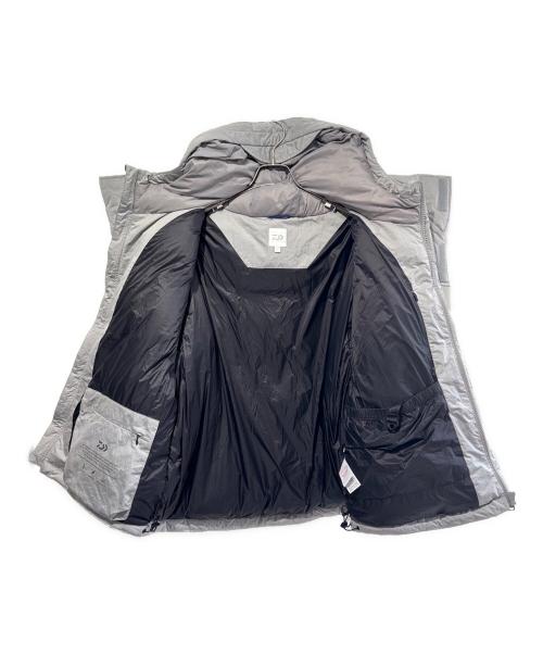 DAIWA（ダイワ）DAIWA (ダイワ) バックルポイントダウンジャンパー グレー サイズ:SIZE Lの古着・服飾アイテム