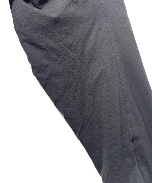 ARC'TERYX（アークテリクス）ARC'TERYX (アークテリクス) アトムLTフーディー ブラック サイズ:SIZE Sの古着・服飾アイテム