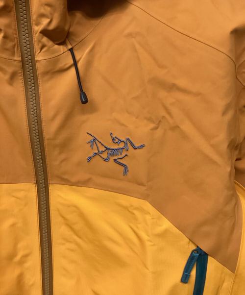 ARC'TERYX（アークテリクス）ARC'TERYX (アークテリクス) トレッキングウェア(ジャケット) オレンジ サイズ:Mの古着・服飾アイテム