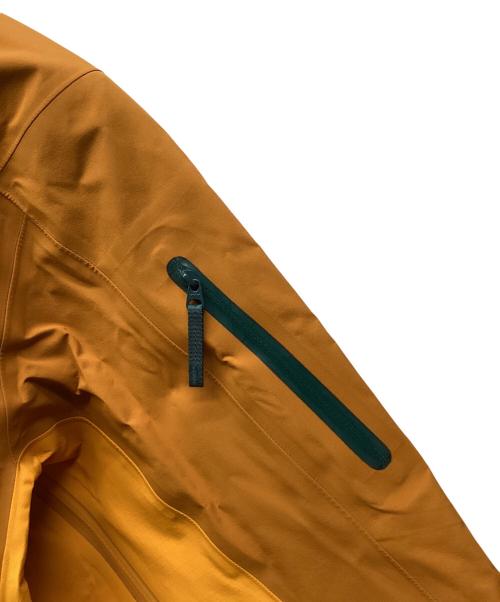 ARC'TERYX（アークテリクス）ARC'TERYX (アークテリクス) トレッキングウェア(ジャケット) オレンジ サイズ:Mの古着・服飾アイテム