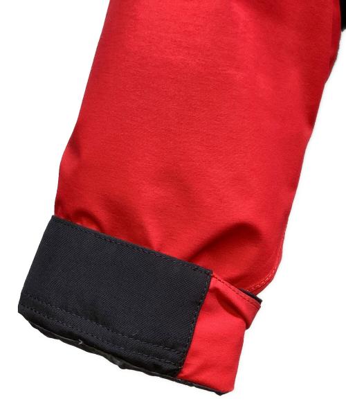 THE NORTH FACE（ザ ノース フェイス）THE NORTH FACE (ザ ノース フェイス) マウンテンダウンジャケット レッド サイズ:SIZE Mの古着・服飾アイテム
