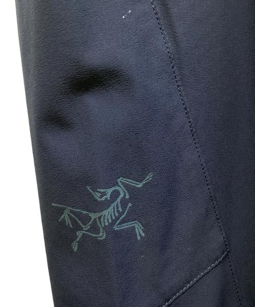 ARC'TERYX（アークテリクス）ARC'TERYX (アークテリクス) プロトンパンツ ネイビー サイズ:SIZE Mの古着・服飾アイテム