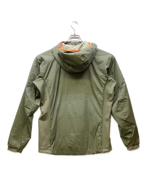 ARC'TERYX（アークテリクス）ARC'TERYX (アークテリクス) アトムLTフーディー オリーブ サイズ:SIZE Mの古着・服飾アイテム