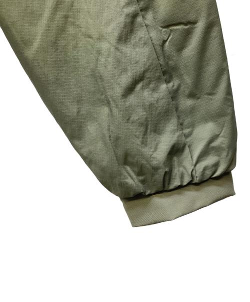 ARC'TERYX（アークテリクス）ARC'TERYX (アークテリクス) アトムLTフーディー オリーブ サイズ:SIZE Mの古着・服飾アイテム