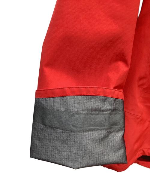 MountainEquipment（マウンテンイクィップメント）MountainEquipment (マウンテンイクィップメント) Shivling Jacket レッド サイズ:SIZE Mの古着・服飾アイテム