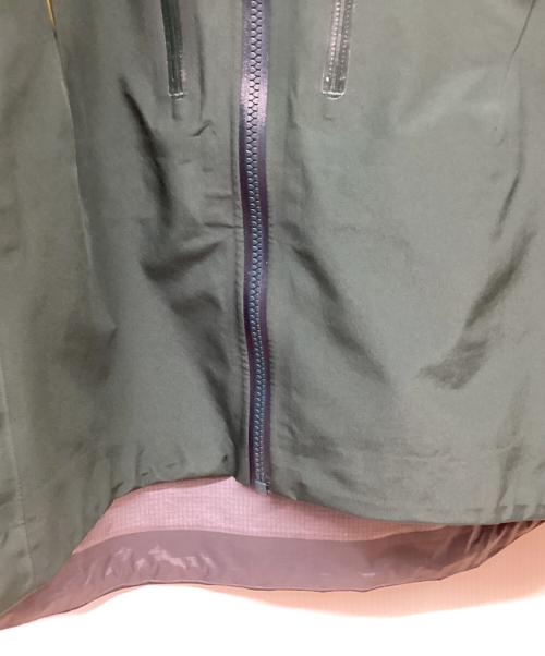 ARC'TERYX（アークテリクス）ARC'TERYX (アークテリクス) ALPHA SV JACKET グリーン サイズ:SIZE Sの古着・服飾アイテム