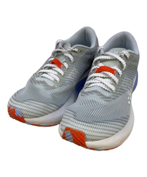 YONEX（ヨネックス）YONEX (ヨネックス) カーボンクルーズ　エアラス ライトグレー サイズ:23.5の古着・服飾アイテム