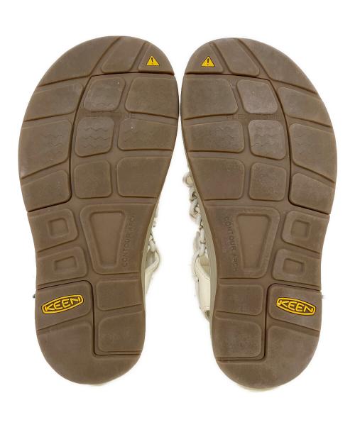 KEEN（キーン）KEEN (キーン) UNEEK  アイボリー サイズ:24.5の古着・服飾アイテム