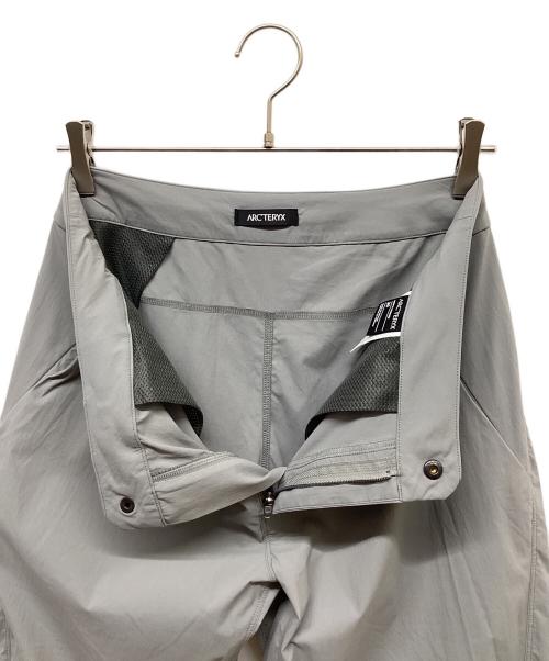 ARC'TERYX（アークテリクス）ARC'TERYX (アークテリクス) ACROPLE JOGGER グレー サイズ:SIZE Sの古着・服飾アイテム