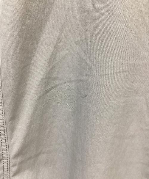 ARC'TERYX（アークテリクス）ARC'TERYX (アークテリクス) ACROPLE JOGGER グレー サイズ:SIZE Sの古着・服飾アイテム