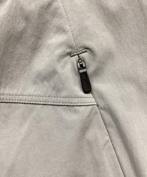 ARC'TERYX（アークテリクス）ARC'TERYX (アークテリクス) ACROPLE JOGGER グレー サイズ:SIZE Sの古着・服飾アイテム
