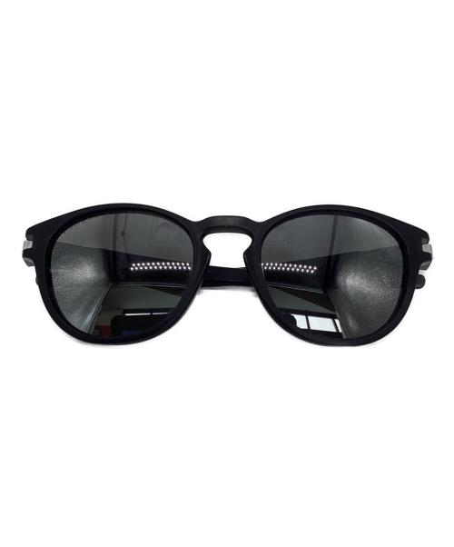 OAKLEY（オークリー）OAKLEY (オークリー) サングラス　LATCH　偏光レンズ(POLARIZED) ブラックの古着・服飾アイテム
