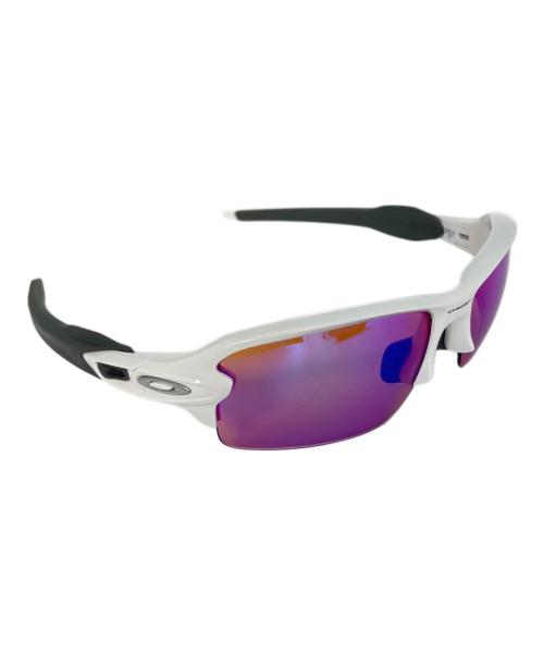 OAKLEY（オークリー）OAKLEY (オークリー) サングラス　FLAK2.0 Polished Whiteの古着・服飾アイテム