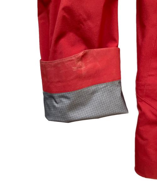 ARC'TERYX（アークテリクス）ARC'TERYX (アークテリクス) サイドワインダー ジャケット レッド サイズ:SIZE Sの古着・服飾アイテム