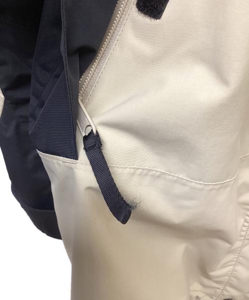MOUNTAIN HARD WEAR（マウンテンハードウェア）MOUNTAIN HARD WEAR (マウンテンハードウェア) パラダイム ジャケット カーキ×ブラック サイズ:SIZE XSの古着・服飾アイテム