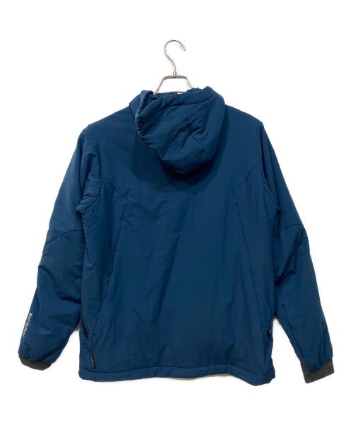 finetrack（ファイントラック）finetrack (ファイントラック) ポリゴンアクトフーディ ブルー サイズ:SIZE Mの古着・服飾アイテム