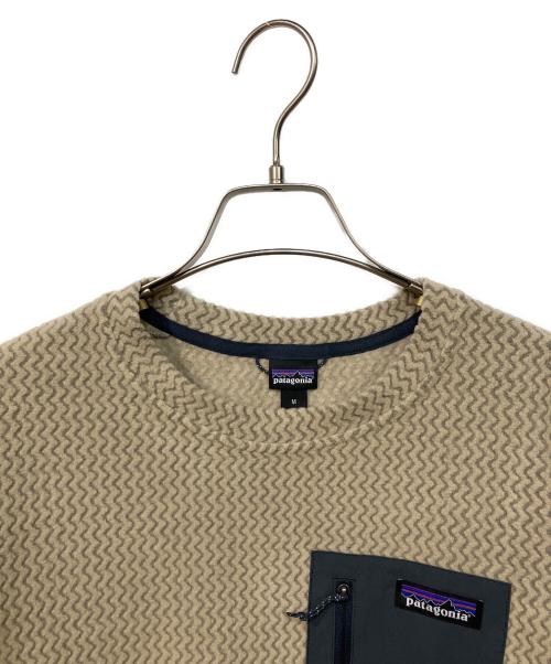 Patagonia（パタゴニア）Patagonia (パタゴニア) トレッキングウェア(メンズ・R1エア・クルー) ベージュ サイズ:SIZE Mの古着・服飾アイテム