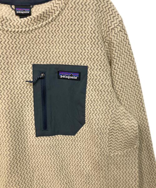 Patagonia（パタゴニア）Patagonia (パタゴニア) トレッキングウェア(メンズ・R1エア・クルー) ベージュ サイズ:SIZE Mの古着・服飾アイテム