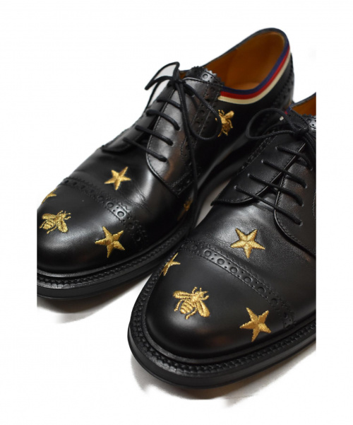 GUCCI（グッチ）GUCCI (グッチ) エンブロイダリーレザーブローグシューズ ブラック サイズ:6の古着・服飾アイテム