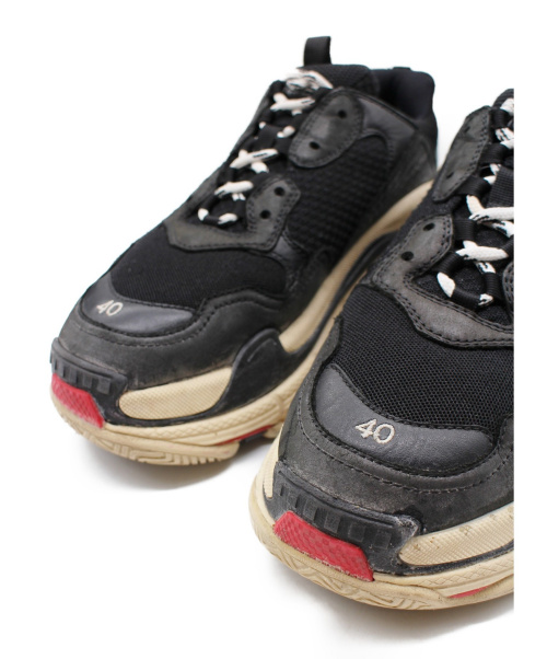 BALENCIAGA（バレンシアガ）BALENCIAGA (バレンシアガ) TRIPLE S ブラック サイズ:40の古着・服飾アイテム