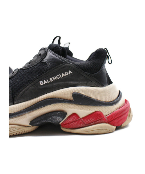 BALENCIAGA（バレンシアガ）BALENCIAGA (バレンシアガ) TRIPLE S ブラック サイズ:40の古着・服飾アイテム