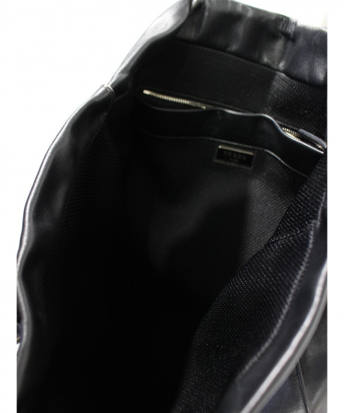 PRADA（プラダ）PRADA (プラダ) ソフトカーフダブルハンドルバッグ ブラック 2VG008の古着・服飾アイテム