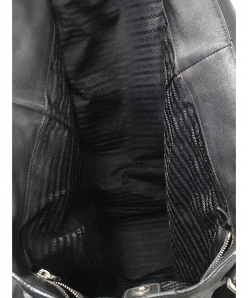 PRADA（プラダ）PRADA (プラダ) 2WAY サフィアーノトートバッグ ブラック サイズ:-の古着・服飾アイテム