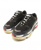 BALENCIAGAバレンシアガ）の古着「TRIPLE S」｜ホワイト×ブラック